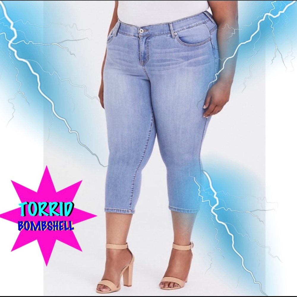 NWT Torrid Crop Bombshell Skinny Jeans Stretchy 20